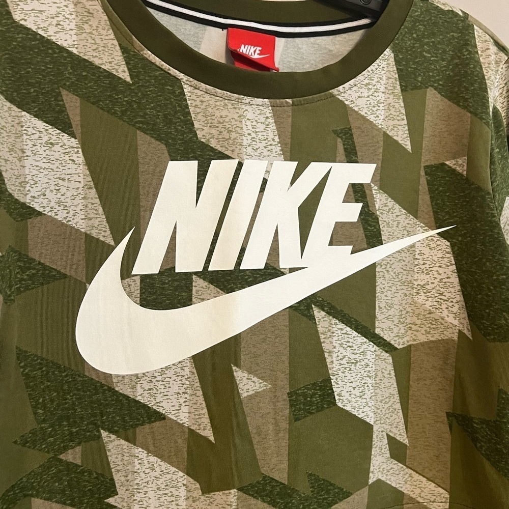 Nike Red and White Tag